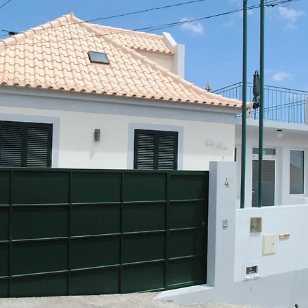 Vila Rosa - Renovated House Overlooking The Sea Funchal (Madeira)